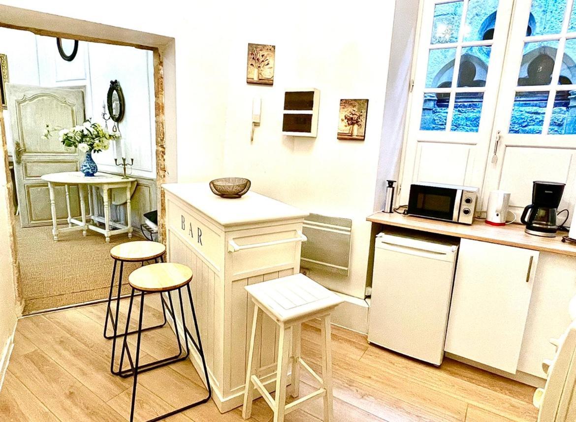 Apartment Caporizon-sarlat L'elegance-t2 Plein Centre Cite Medievale