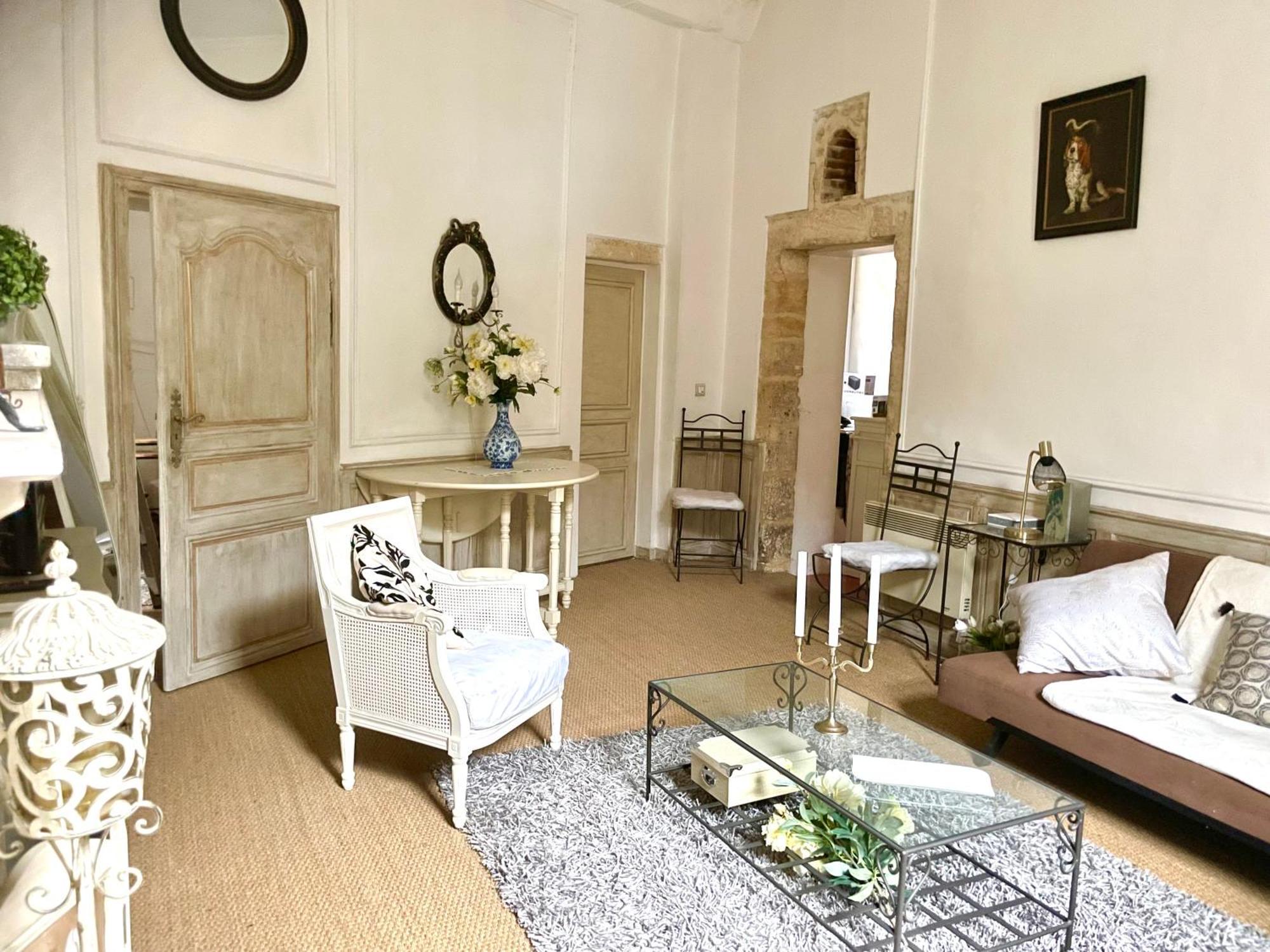Caporizon-sarlat L'elegance-t2 Plein Centre Cite Medievale